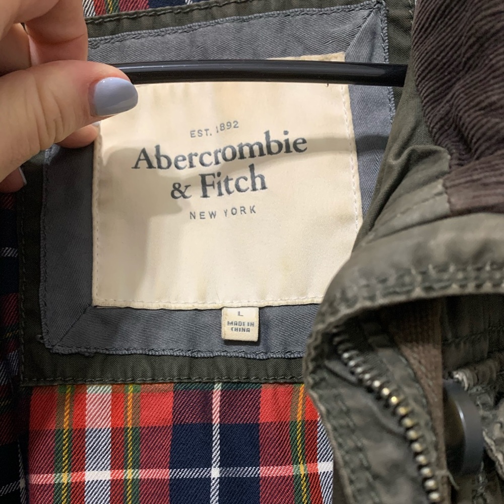 Utility jacket - Picture 2 of 3